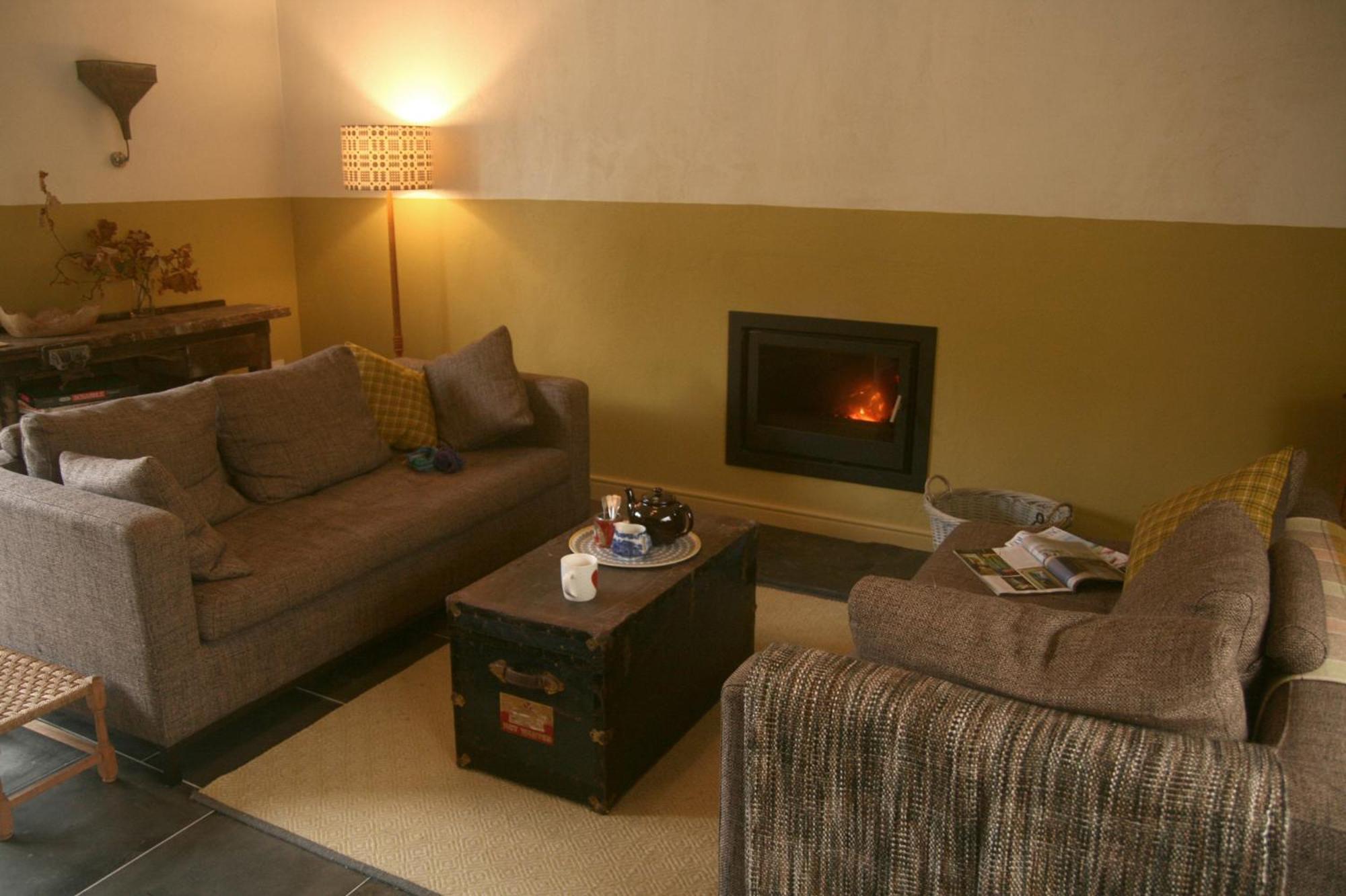 Creatively Converted Barn In Accessible Rural Spot Llanwrda Exterior foto