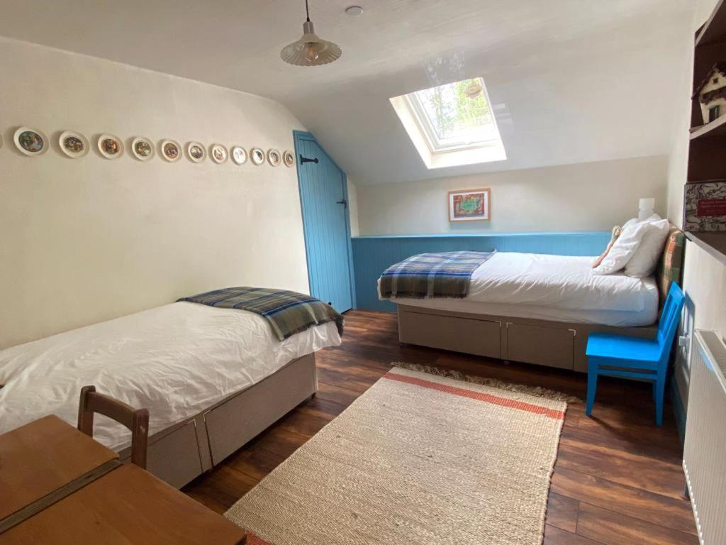 Creatively Converted Barn In Accessible Rural Spot Llanwrda Exterior foto